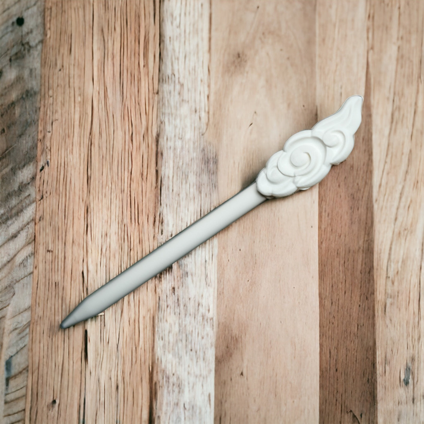 Cloud Apple Pen Topper